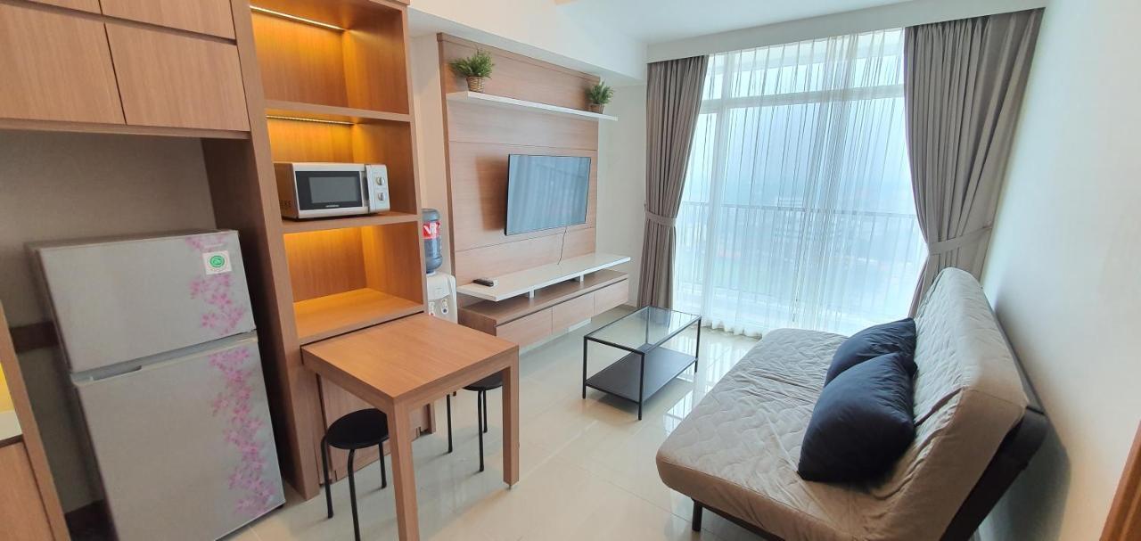 Treeparkcity Apartments By Winshome Tangerang Eksteriør billede