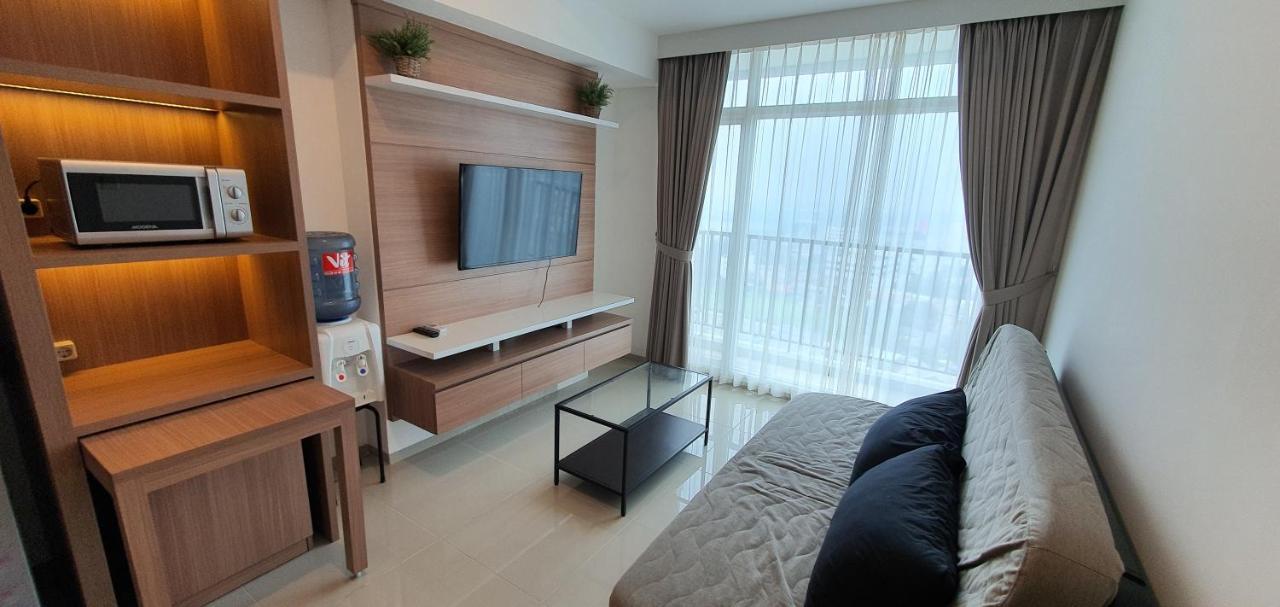 Treeparkcity Apartments By Winshome Tangerang Eksteriør billede